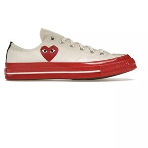 Comme de garcon Converse size woman size 9-men 7